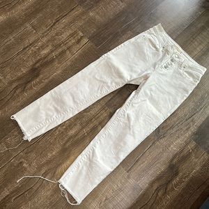 Levi’s 501 Classic Mid Rise Skinny Jeans. Size 4 or W27. Raw hem.